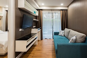 Dusit Grand Park by GrandisVillas