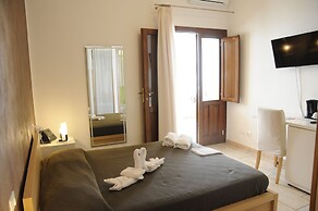 Zefiro Rooms & Breakfast