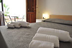 Zefiro Rooms & Breakfast