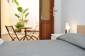 Zefiro Rooms & Breakfast