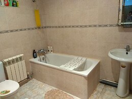 Guest House on Griboedovsky 27a - hostel