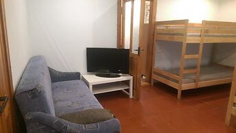 Guest House on Griboedovsky 27a - hostel