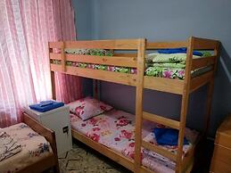 Guest House on Griboedovsky 27a - hostel