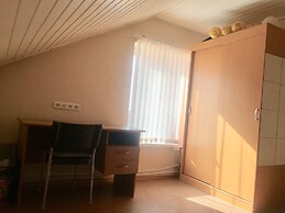 Guest House on Griboedovsky 27a - hostel