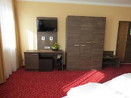 Hotel Lampertheim Flair GmbH & Co. KG