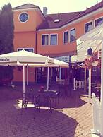 Hotel Lampertheim Flair GmbH & Co. KG