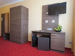 Hotel Lampertheim Flair GmbH & Co. KG