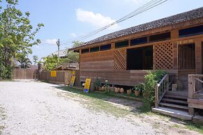 Phuruarounmai Resort