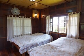 Phuruarounmai Resort