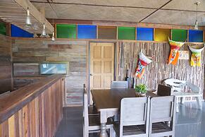 Phuruarounmai Resort