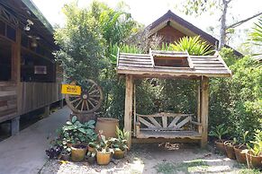 Phuruarounmai Resort