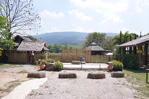 Phuruarounmai Resort