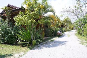 Phuruarounmai Resort