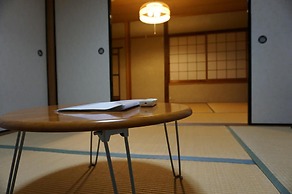 GUEST HOUSE TEN-ROKU - Hostel, Caters to Women