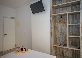 AGI Gloria Rooms