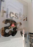 Hostel A2C - Adults Only