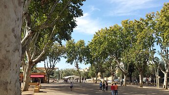 Hostel A2C - Adults Only