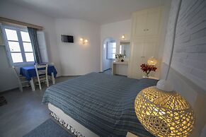 Ianthe Apartments and Villa