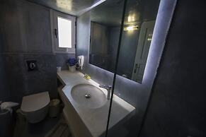 Ianthe Apartments and Villa