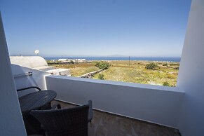 Ianthe Apartments and Villa