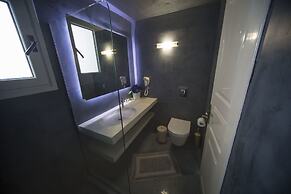 Ianthe Apartments and Villa