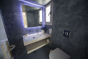 Ianthe Apartments and Villa