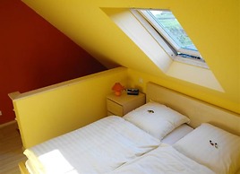 Marco's Heuboden