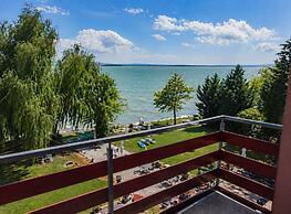 Világos Hotel Balatonvilágos