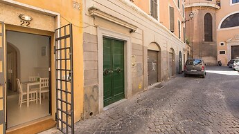 Rental In Rome Studio Pantheon