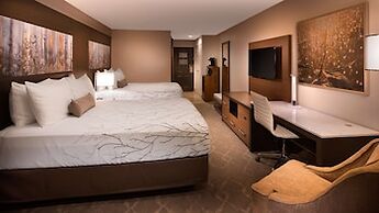 Aiden by Best Western Warm Springs Hotel and Event Center