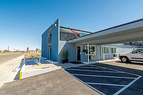 Motel 6 Ridgecrest, CA - China Lake