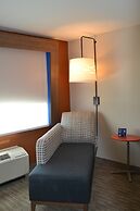 Holiday Inn Express & Suites Goodlettsville N - Nashville by IHG