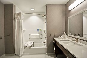 Home2 Suites by Hilton Queensbury Lake George