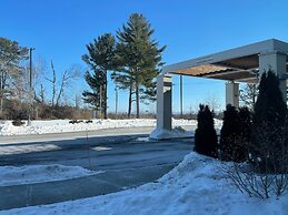 Home2 Suites by Hilton Queensbury Lake George