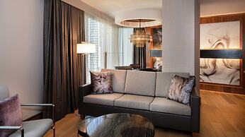 The Charter Hotel Seattle, Curio Collection by Hilton