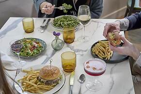 The Charter Hotel Seattle, Curio Collection by Hilton