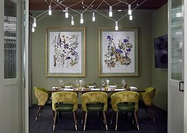 The Charter Hotel Seattle, Curio Collection by Hilton