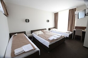 Atrijum Apartments