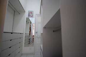 GoHouse Cupertino 403