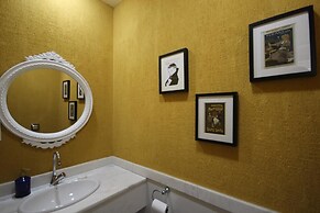 GoHouse Cupertino 403