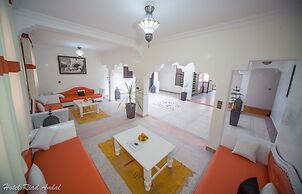 Hotel Riad Amlal