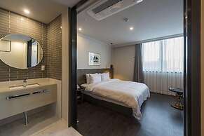Guseo Browndot Hotel