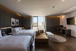 Guseo Browndot Hotel
