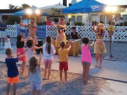 Happy Camp Rosapineta Camping Village