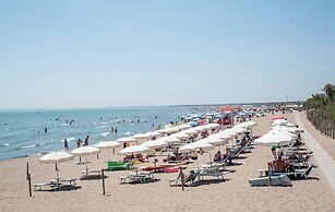 Happy Camp Rosapineta Camping Village