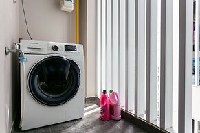 Jennifer Apartment Luxury 2BR SW Pool