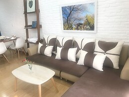 Jennifer Apartment Luxury 2BR SW Pool