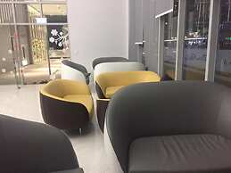 Jennifer Apartment Luxury 2BR SW Pool