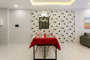 Jennifer Apartment Luxury 2BR SW Pool