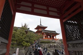 Terrace Kiyomizu Kyoto